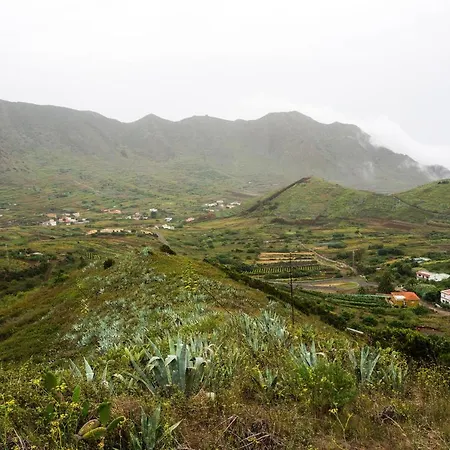 Ciruelo - Paz Y Senderos En Area Natural Protegida De Teno Dom wakacyjny *